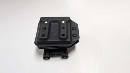 AR-15 magazine carrier